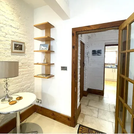 Harmonious In The Heart Of Clifton Village