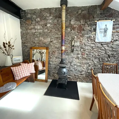 Harmonious In The Heart Of Clifton Village *